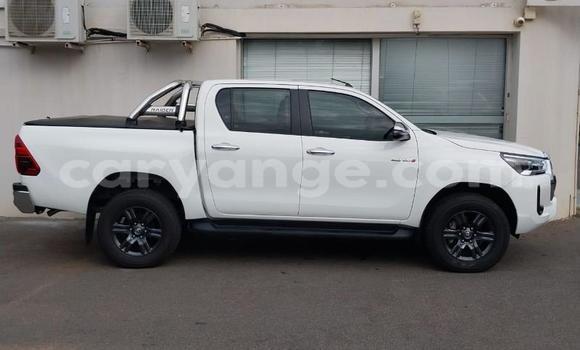 Acheter Occasion Voiture Toyota Hilux Blanc à Karasburg, Karas Acheter Occasion Voiture Toyota Hilux Blanc à Karasburg, Karas