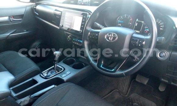 Buy Used Toyota Hilux Red Car in Gobabis in Omaheke Buy Used Toyota Hilux Red Car in Gobabis in Omaheke
