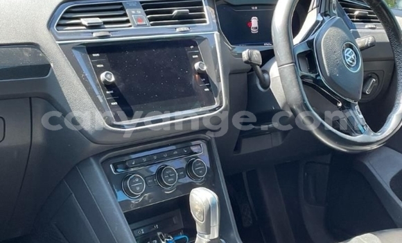 Buy Used Volkswagen Tiguan Silver Car in Windhoek in Namibia