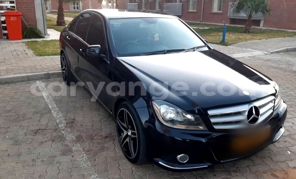 Acheter Occasion Voiture Mercedes-Benz C–Class Noir à Windhoek, Namibie Acheter Occasion Voiture Mercedes-Benz C–Class Noir à Windhoek, Namibie