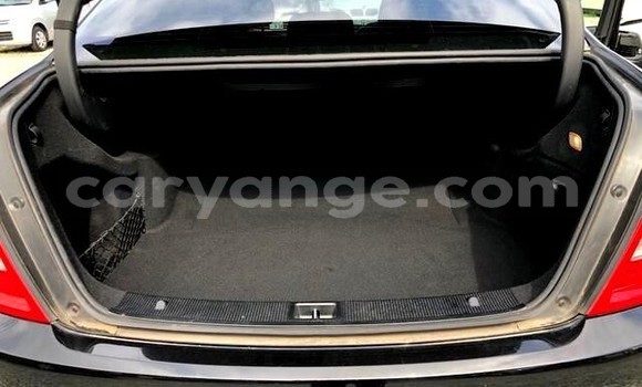 Acheter Occasion Voiture Mercedes-Benz C–Class Noir à Windhoek, Namibie Acheter Occasion Voiture Mercedes-Benz C–Class Noir à Windhoek, Namibie