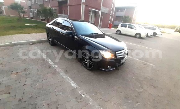 Acheter Occasion Voiture Mercedes-Benz C–Class Noir à Windhoek, Namibie Acheter Occasion Voiture Mercedes-Benz C–Class Noir à Windhoek, Namibie