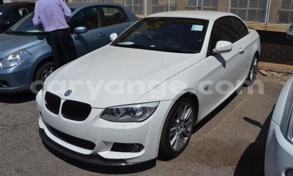 Acheter Occasion Voiture BMW 3–Series Blanc à Windhoek, Namibie Acheter Occasion Voiture BMW 3–Series Blanc à Windhoek, Namibie