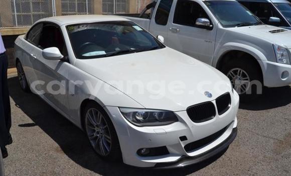 Acheter Occasion Voiture BMW 3–Series Blanc à Windhoek, Namibie Acheter Occasion Voiture BMW 3–Series Blanc à Windhoek, Namibie