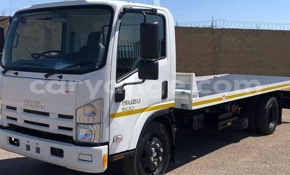 Acheter Occasion Utilitaire Isuzu FTR 850 Blanc à Windhoek, Namibie Acheter Occasion Utilitaire Isuzu FTR 850 Blanc à Windhoek, Namibie