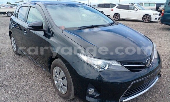 Buy Used Toyota Auris Black Car in Grootfontein in Namibia