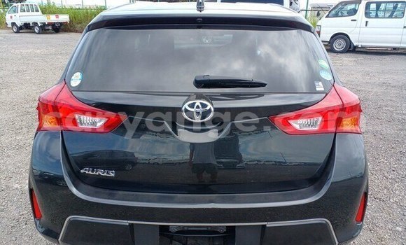 Buy Used Toyota Auris Black Car in Grootfontein in Namibia Buy Used Toyota Auris Black Car in Grootfontein in Namibia