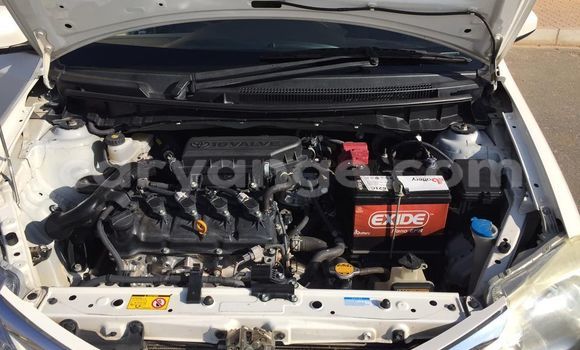 Acheter Occasion Voiture Toyota Etios Blanc à Windhoek, Namibie Acheter Occasion Voiture Toyota Etios Blanc à Windhoek, Namibie