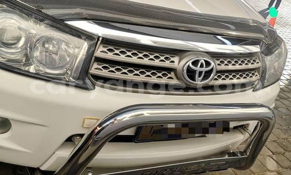 Buy Used Toyota Fortuner White Car in Windhoek in Namibia Buy Used Toyota Fortuner White Car in Windhoek in Namibia