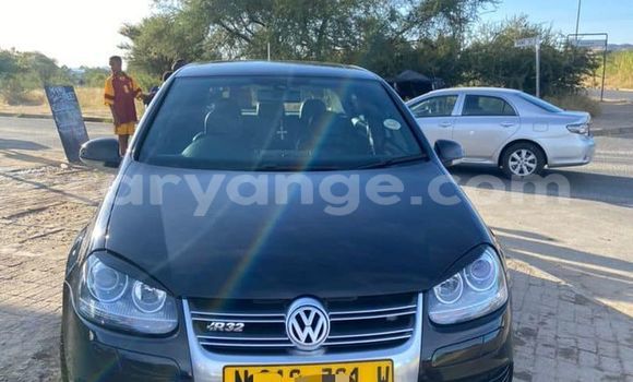 Buy Used Volkswagen Golf Black Car in Windhoek in Namibia Buy Used Volkswagen Golf Black Car in Windhoek in Namibia