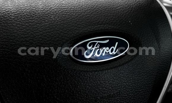 Buy Used Ford Everest White Car in Windhoek in Namibia Buy Used Ford Everest White Car in Windhoek in Namibia