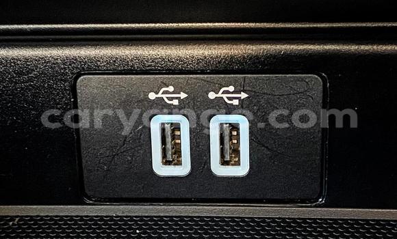 Buy Used Ford Everest White Car in Windhoek in Namibia Buy Used Ford Everest White Car in Windhoek in Namibia