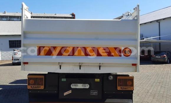 Buy Used Hino 300 Series White Truck in Windhoek in Namibia Buy Used Hino 300 Series White Truck in Windhoek in Namibia