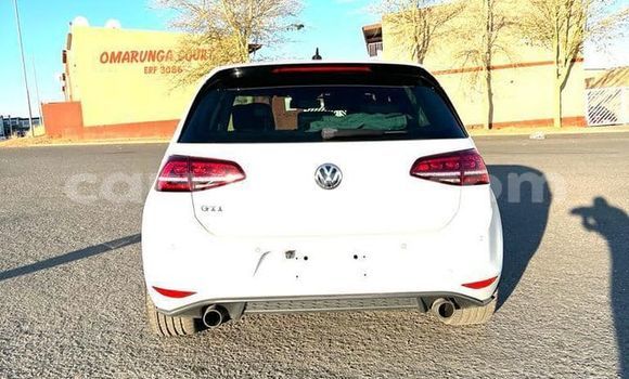 Acheter Occasion Voiture Volkswagen Golf Blanc à Windhoek, Namibie Acheter Occasion Voiture Volkswagen Golf Blanc à Windhoek, Namibie