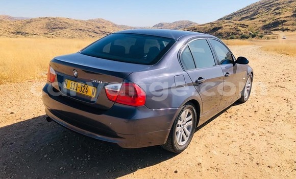 Acheter Occasion Voiture BMW 3–Series Bleu à Windhoek, Namibie Acheter Occasion Voiture BMW 3–Series Bleu à Windhoek, Namibie