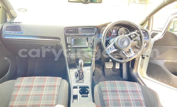 Buy Used Volkswagen Golf White Car in Windhoek in Namibia Buy Used Volkswagen Golf White Car in Windhoek in Namibia