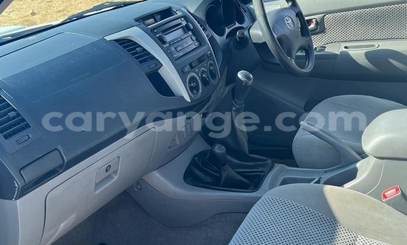 Buy Used Toyota Hilux White Car in Windhoek in Namibia Buy Used Toyota Hilux White Car in Windhoek in Namibia