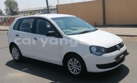 Acheter Occasion Voiture Volkswagen Polo Blanc à Windhoek, Namibie Acheter Occasion Voiture Volkswagen Polo Blanc à Windhoek, Namibie