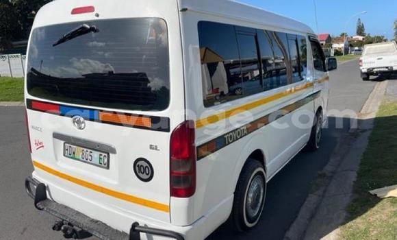 Acheter Occasion Voiture Toyota Hi Ace Blanc à Aranos, Hardap Acheter Occasion Voiture Toyota Hi Ace Blanc à Aranos, Hardap