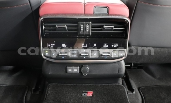 Buy Used Toyota Land Cruiser White Car in Windhoek in Namibia Buy Used Toyota Land Cruiser White Car in Windhoek in Namibia