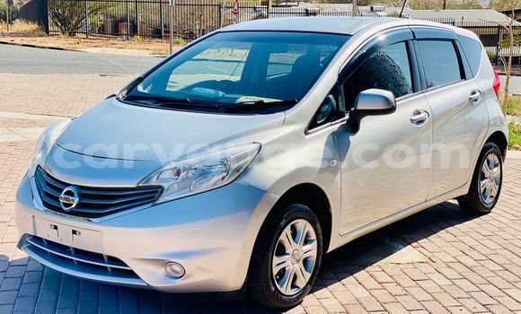 Acheter Occasion Voiture Nissan Note Gris à Windhoek, Namibie Acheter Occasion Voiture Nissan Note Gris à Windhoek, Namibie