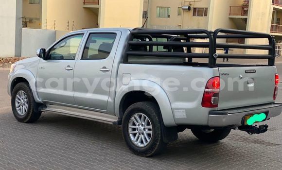 Acheter Occasion Voiture Toyota Hilux Gris à Windhoek, Namibie Acheter Occasion Voiture Toyota Hilux Gris à Windhoek, Namibie