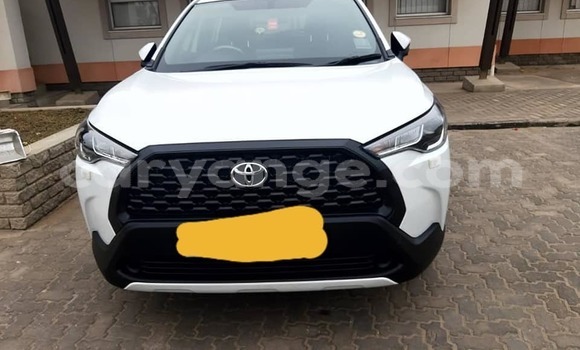 Buy Used Toyota Corolla Cross White Car in Walvis Bay in Namibia Buy Used Toyota Corolla Cross White Car in Walvis Bay in Namibia