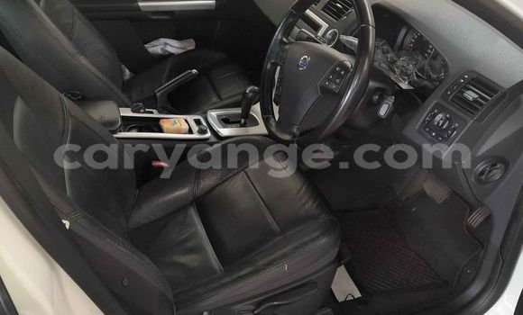 Buy Used Volvo S40 White Car in Walvis Bay in Namibia Buy Used Volvo S40 White Car in Walvis Bay in Namibia