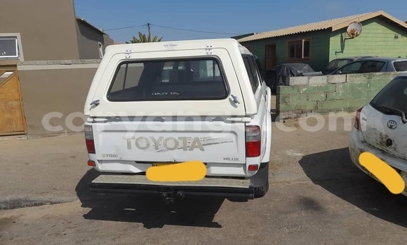 Buy Used Toyota Hilux White Car in Walvis Bay in Namibia Buy Used Toyota Hilux White Car in Walvis Bay in Namibia
