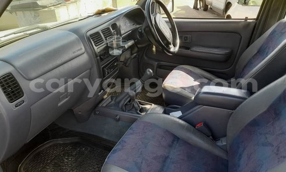 Buy Used Toyota Hilux White Car in Walvis Bay in Namibia Buy Used Toyota Hilux White Car in Walvis Bay in Namibia