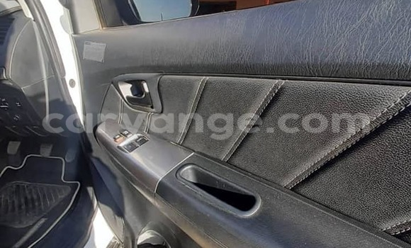 Buy Used Toyota Hilux White Car in Walvis Bay in Namibia Buy Used Toyota Hilux White Car in Walvis Bay in Namibia