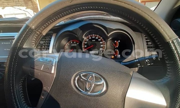 Buy Used Toyota Hilux White Car in Walvis Bay in Namibia Buy Used Toyota Hilux White Car in Walvis Bay in Namibia