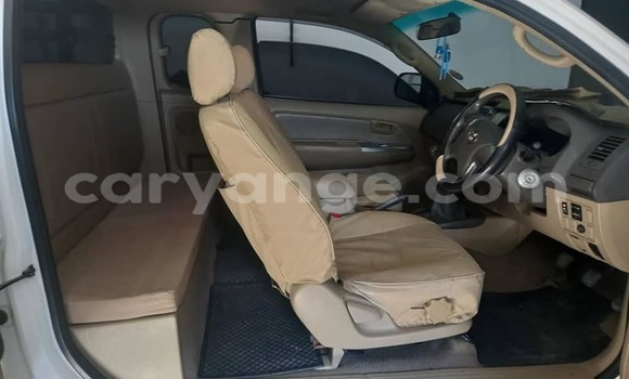Buy Used Toyota Hilux White Car in Walvis Bay in Namibia Buy Used Toyota Hilux White Car in Walvis Bay in Namibia
