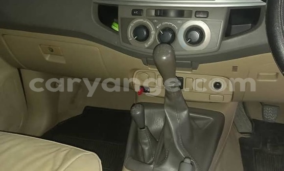 Buy Used Toyota Hilux White Car in Walvis Bay in Namibia Buy Used Toyota Hilux White Car in Walvis Bay in Namibia