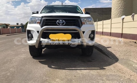 Buy Used Toyota Hilux White Car in Walvis Bay in Namibia Buy Used Toyota Hilux White Car in Walvis Bay in Namibia