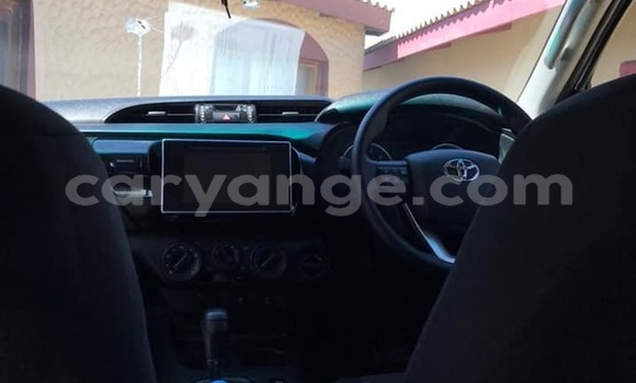 Buy Used Toyota Hilux White Car in Walvis Bay in Namibia Buy Used Toyota Hilux White Car in Walvis Bay in Namibia