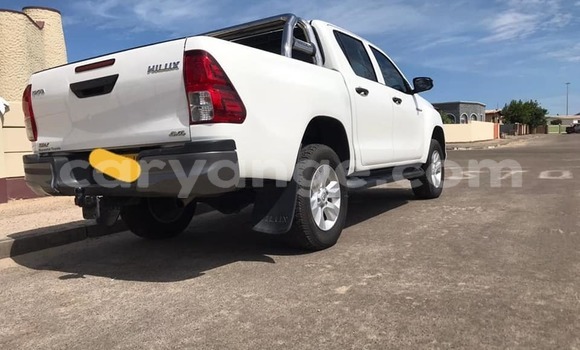 Buy Used Toyota Hilux White Car in Walvis Bay in Namibia Buy Used Toyota Hilux White Car in Walvis Bay in Namibia