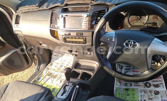 Acheter Occasion Voiture Toyota Fortuner Gris à Otjiwarongo, Namibie Acheter Occasion Voiture Toyota Fortuner Gris à Otjiwarongo, Namibie