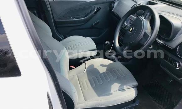 Acheter Occasion Voiture Chevlolet Spin Blanc à Windhoek, Namibie Acheter Occasion Voiture Chevlolet Spin Blanc à Windhoek, Namibie