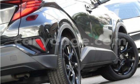 Acheter Occasion Voiture Toyota C-HR Noir à Katima Mulilo, Caprivi Acheter Occasion Voiture Toyota C-HR Noir à Katima Mulilo, Caprivi