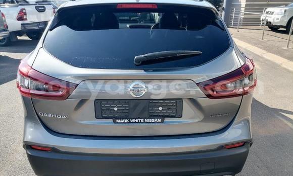 Buy Used Nissan Qashqai Silver Car in Windhoek in Namibia Buy Used Nissan Qashqai Silver Car in Windhoek in Namibia