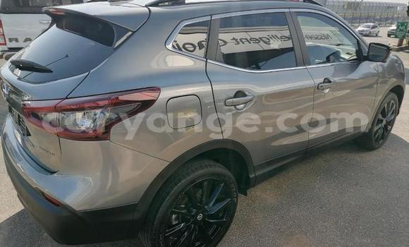 Buy Used Nissan Qashqai Silver Car in Windhoek in Namibia Buy Used Nissan Qashqai Silver Car in Windhoek in Namibia