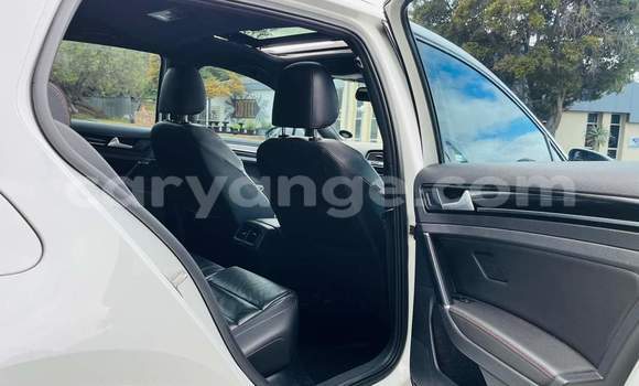 Buy Used Volkswagen Golf GTI White Car in Windhoek in Namibia Buy Used Volkswagen Golf GTI White Car in Windhoek in Namibia