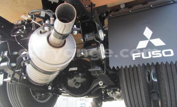 Acheter Occasion Utilitaire Mitsubishi Van Blanc à Rundu, Namibie Acheter Occasion Utilitaire Mitsubishi Van Blanc à Rundu, Namibie