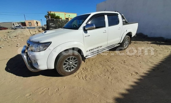 Buy Used Toyota Hilux White Car in Windhoek in Namibia