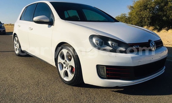 Acheter Occasion Voiture Volkswagen Golf Blanc à Windhoek, Namibie
