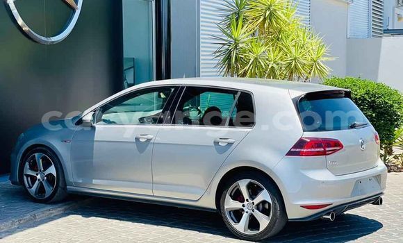 Acheter Occasion Voiture Volkswagen Golf Gris à Windhoek, Namibie