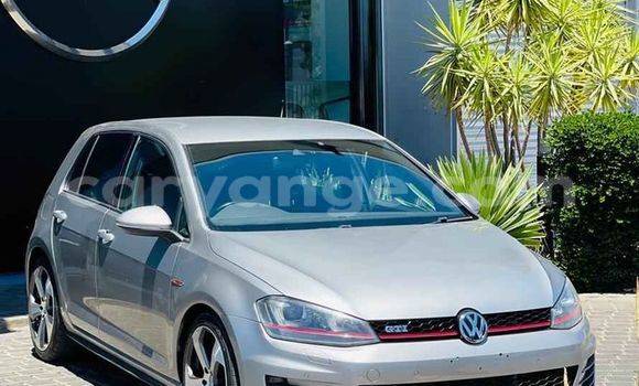 Buy Used Volkswagen Golf Silver Car in Windhoek in Namibia