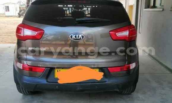 Acheter Occasion Voiture Kia Sportage Marron à Windhoek, Namibie Acheter Occasion Voiture Kia Sportage Marron à Windhoek, Namibie