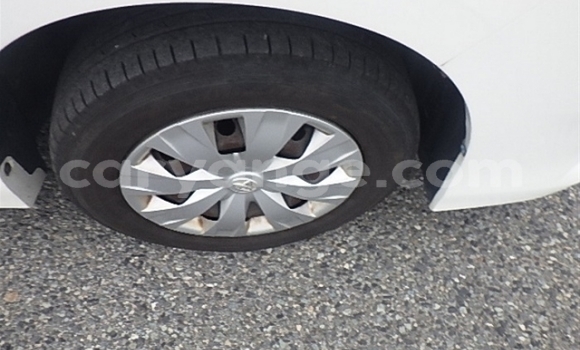 Acheter Occasion Voiture Toyota Noah Blanc à Windhoek, Namibie Acheter Occasion Voiture Toyota Noah Blanc à Windhoek, Namibie